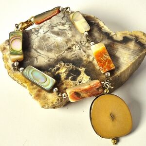 CELEBRITY Vintage 70s Abalone Bracelet SIGNED